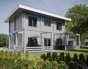 Guest house 054716 • Bungalow Limburg • Mooi Zutendaal | 10-persoons villa | 10CE 