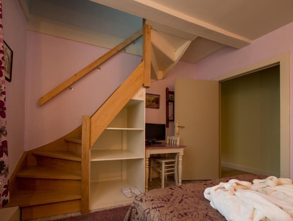 Picture 9