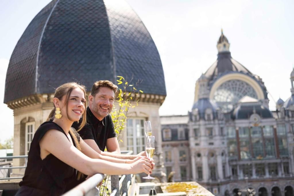 Guest house 010442 - Apartment Antwerp - Park Inn by Radisson Antwerpen