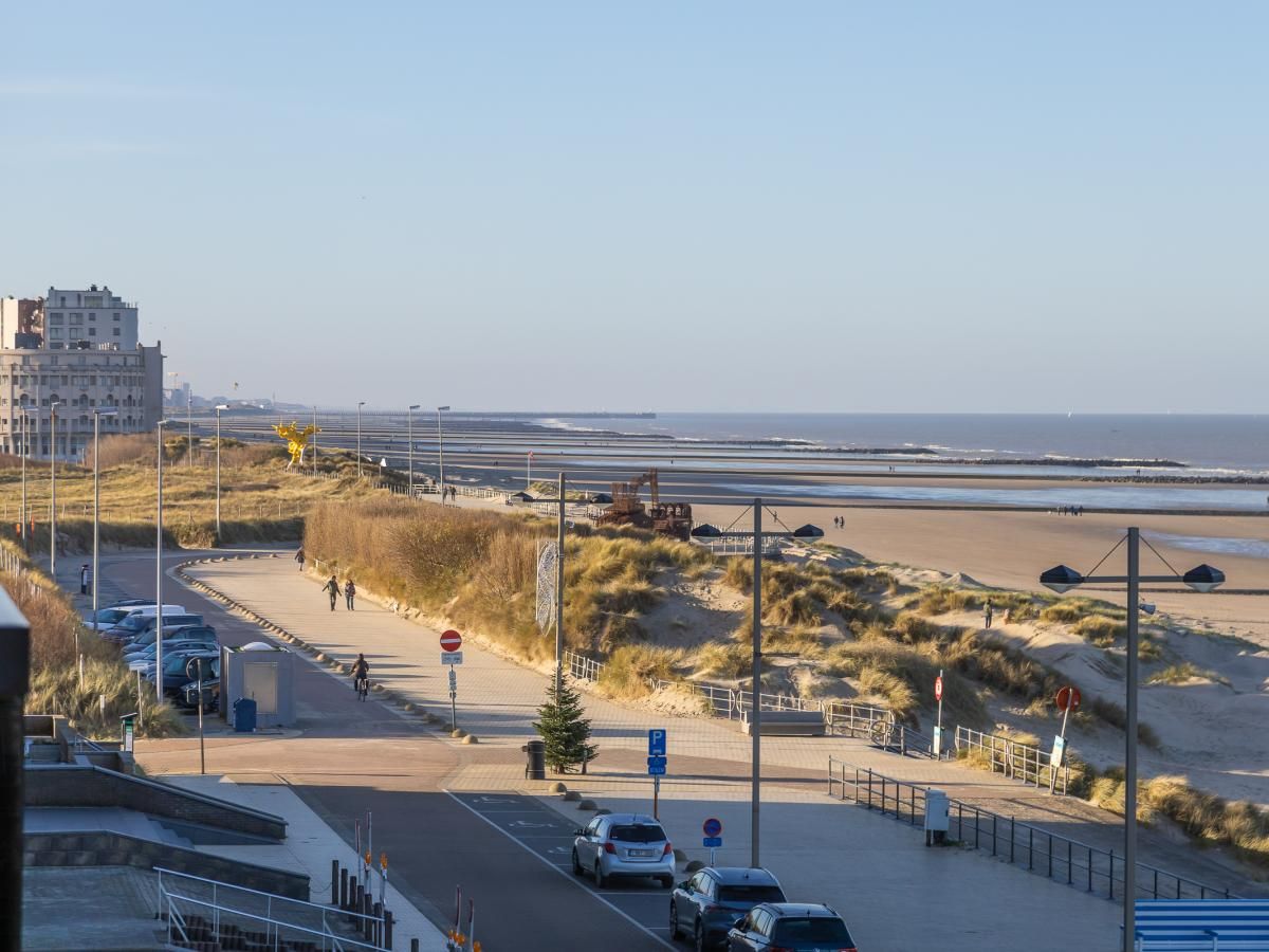 Blick auf Strand und Duenen bei Dunekant - 0303 + park.2 Ferienhaus in Middelkerke, Westflandern, Belgien.