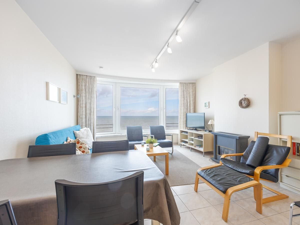 Moderne Kueche in Bella Vista - 0401, Ferienhaus in Middelkerke, Westflandern. Vollstaendig ausgestattet fuer einen komfortablen Aufenthalt.