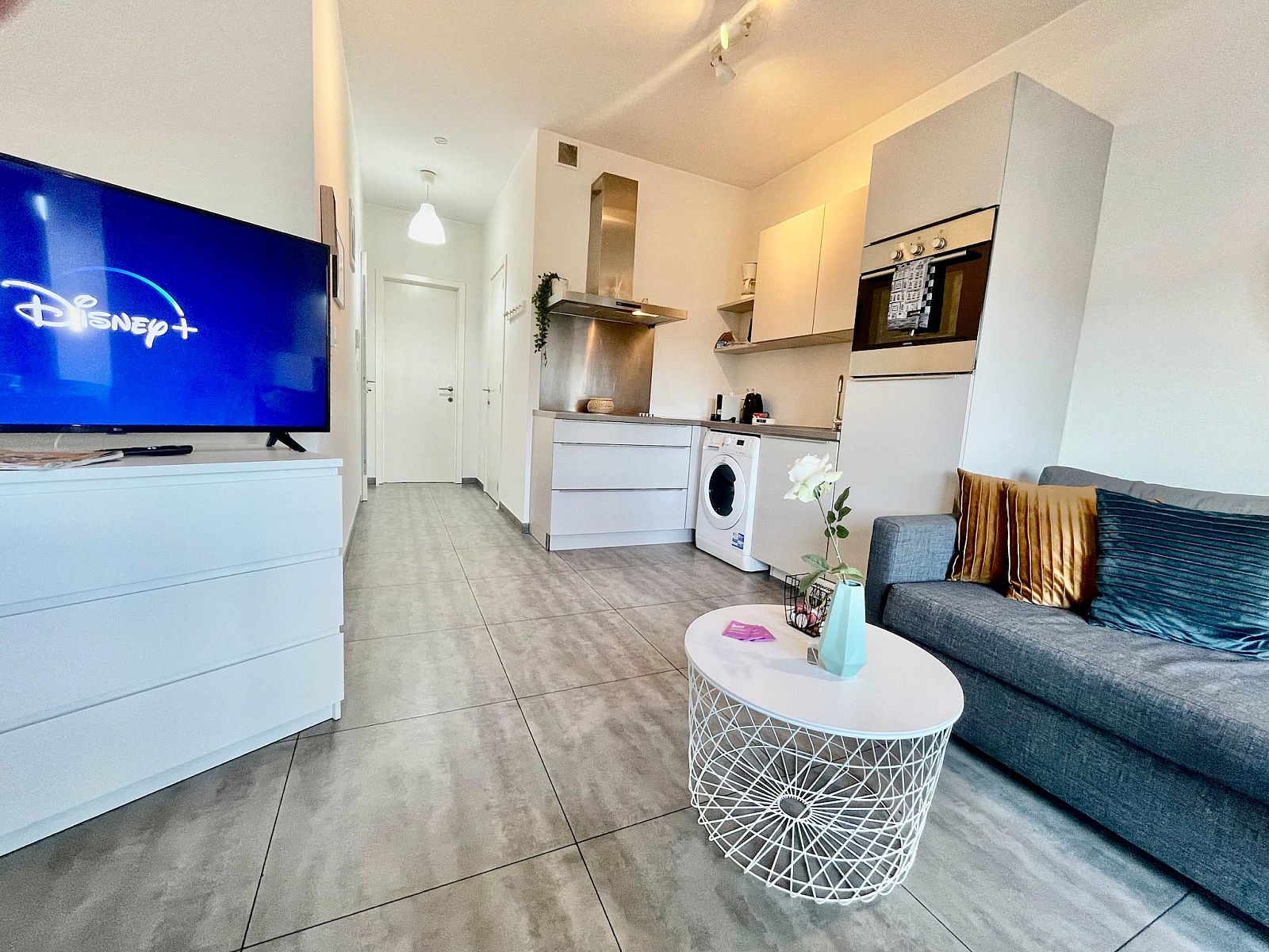 Guest house 040151 - Apartment Antwerp - Cozy 1BR City Centre Near Meir Shopping by OneLuxStay