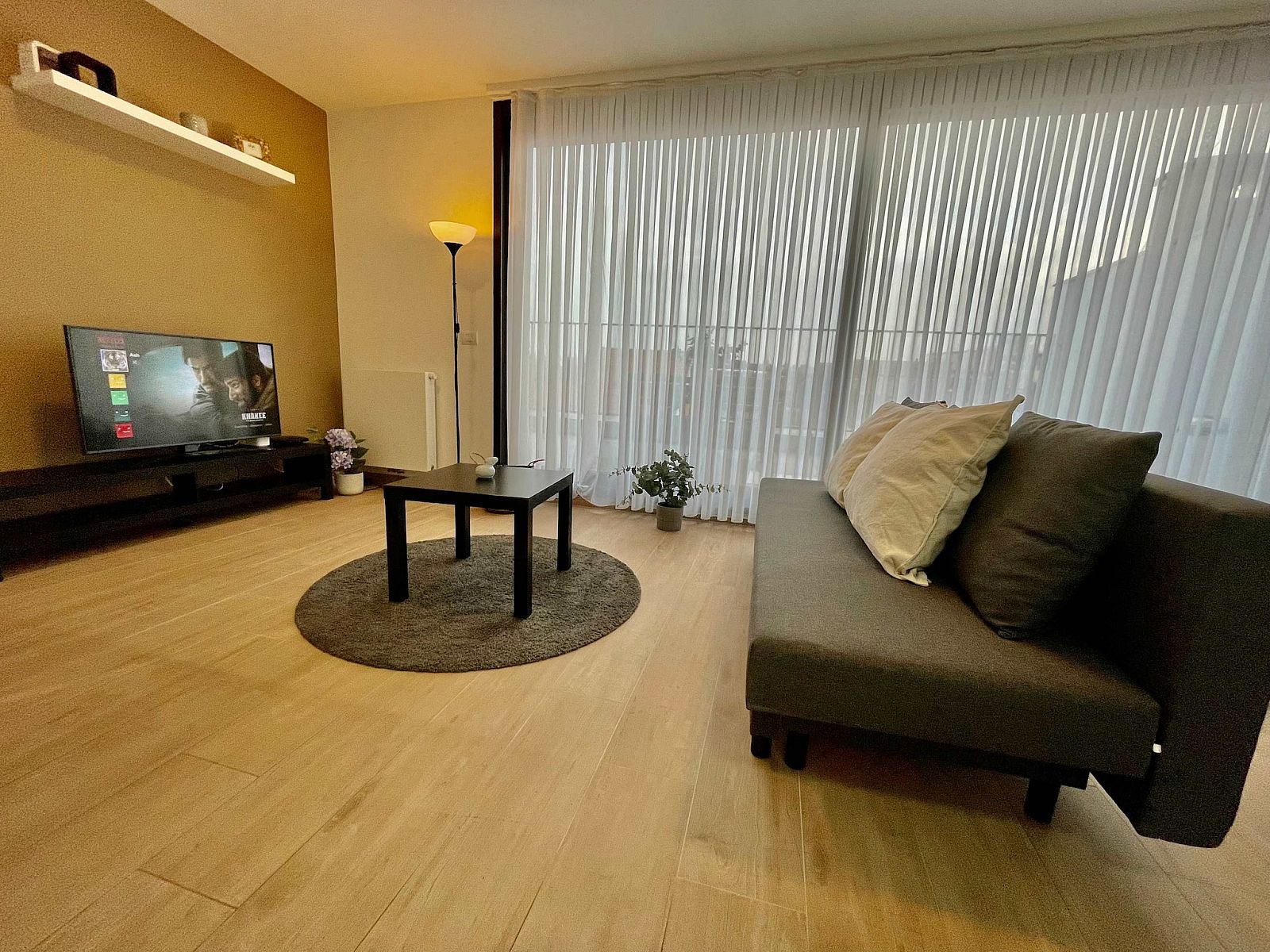 Guest house 040152 - Apartment Antwerp - Modern 1BR Near Diamond District by OneLuxStay