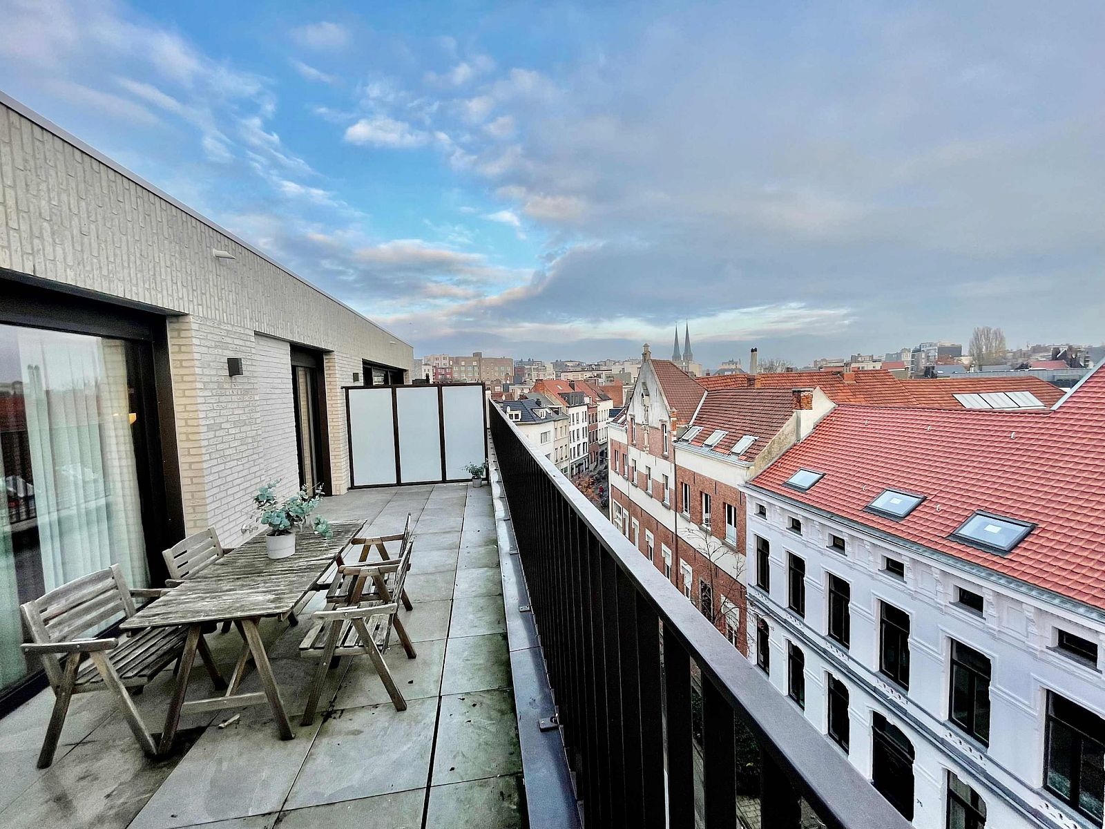 Guest house 040152 - Apartment Antwerp - Modern 1BR Near Diamond District by OneLuxStay