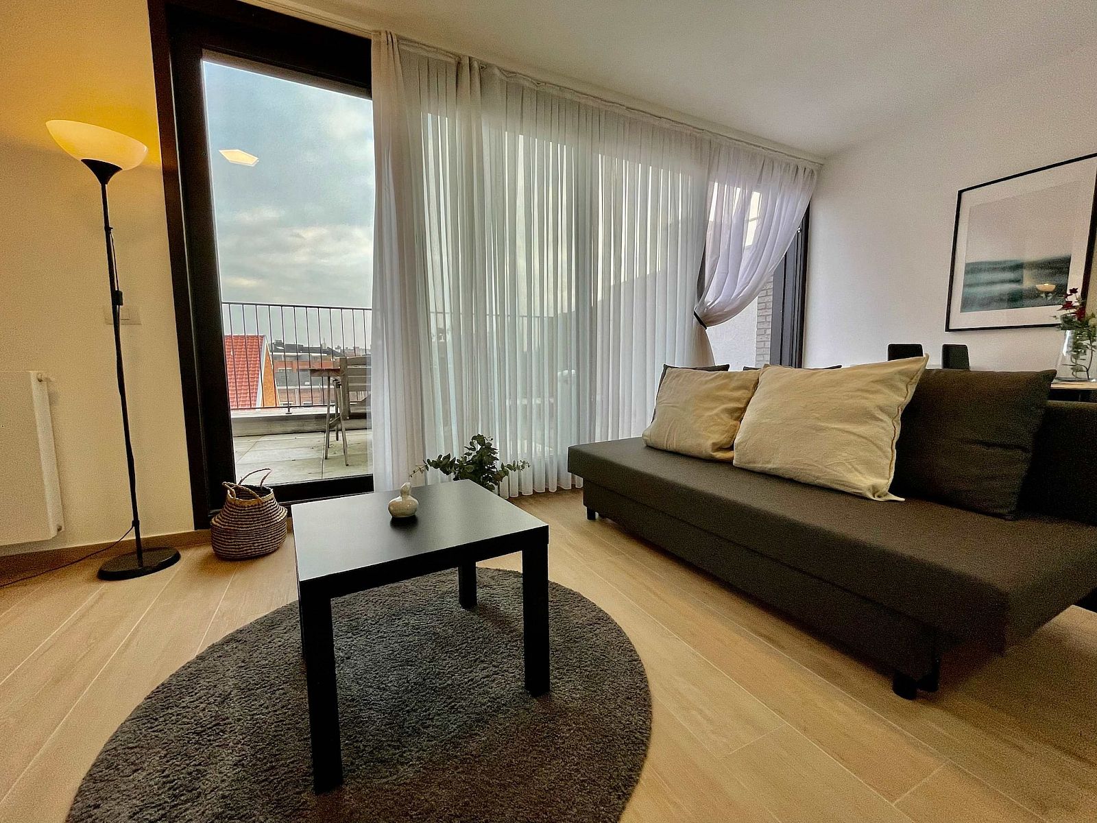 Guest house 040152 - Apartment Antwerp - Modern 1BR Near Diamond District by OneLuxStay