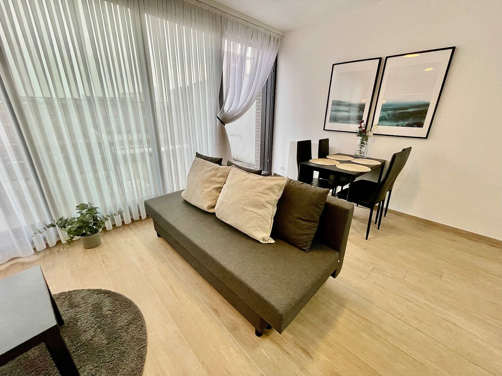 Guest house 040152 - Apartment Antwerp - Modern 1BR Near Diamond District by OneLuxStay