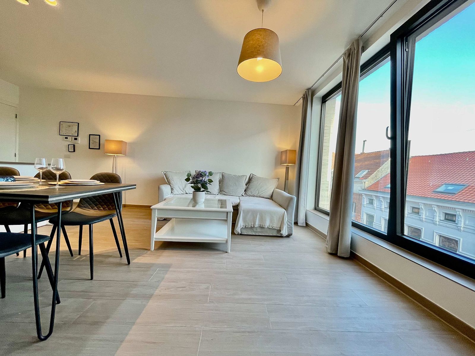 Guest house 040153 - Apartment Antwerp - Modern 2BR 1/5 BA Near Diamond District by OneLuxStay