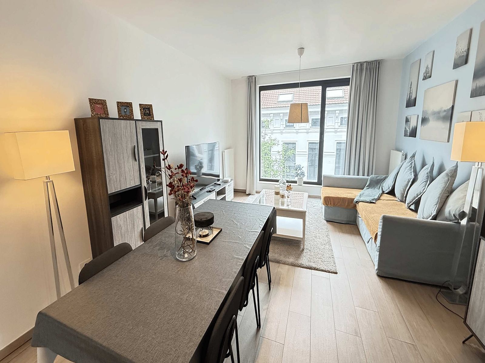 Unterkunft 040154 - Appartement Antwerpen - Spacious 3BR 25 BA Near Diamond District by OneLuxStay