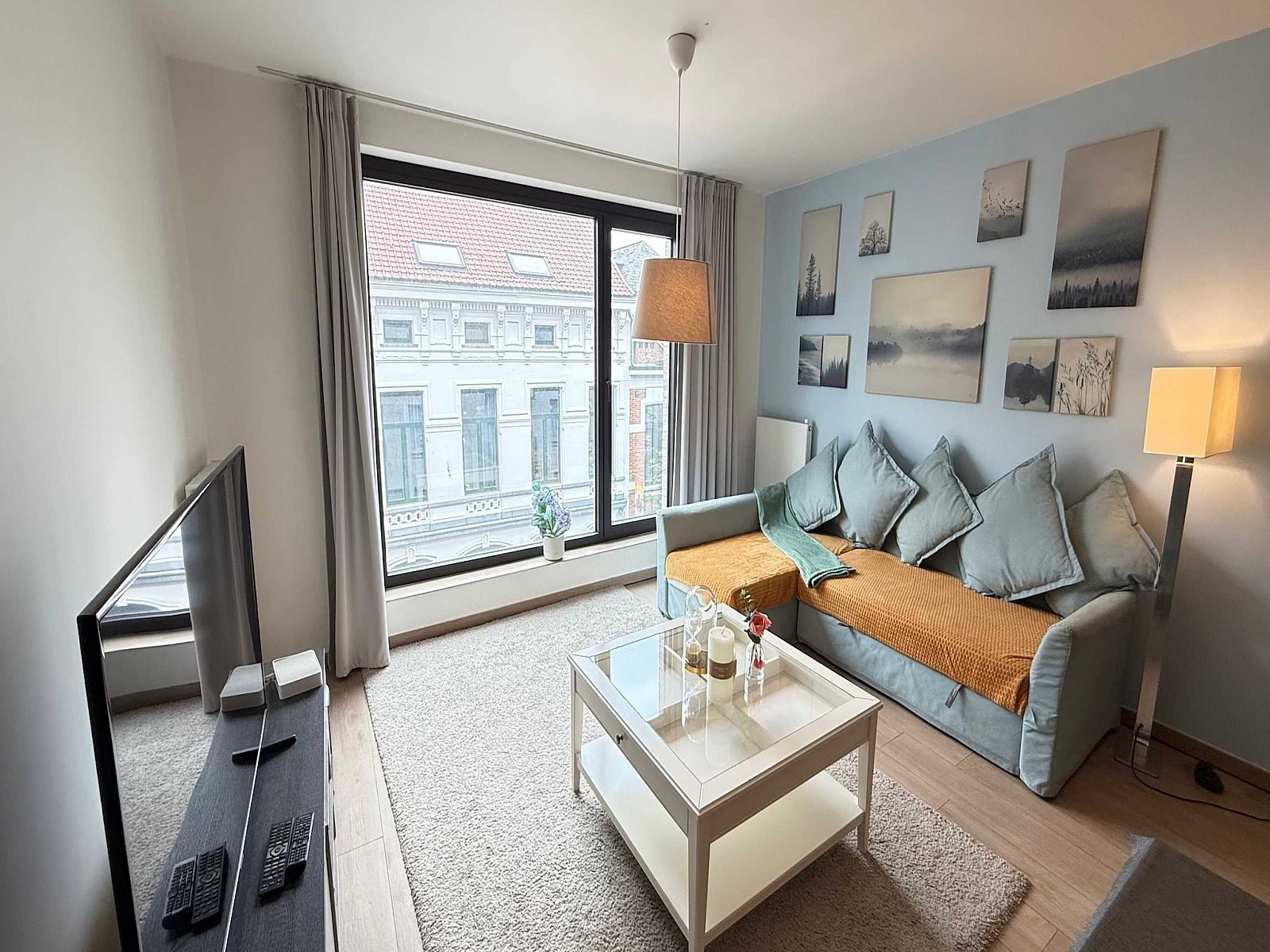 Unterkunft 040154 - Appartement Antwerpen - Spacious 3BR 25 BA Near Diamond District by OneLuxStay