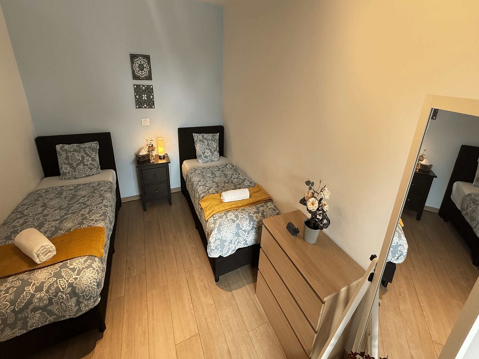 Unterkunft 040154 - Appartement Antwerpen - Spacious 3BR 25 BA Near Diamond District by OneLuxStay