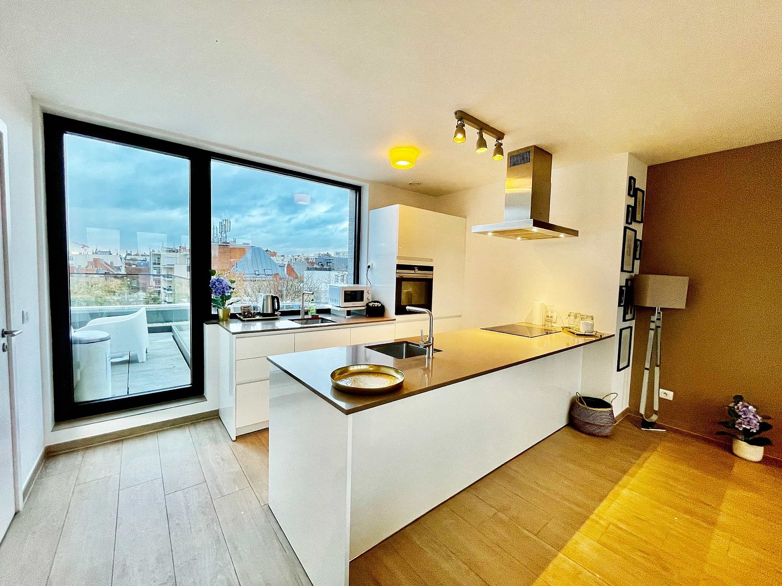 Guest house 040155 - Apartment Antwerp - Modern 2BR Penthouse Near Diamond District by OneLuxStay