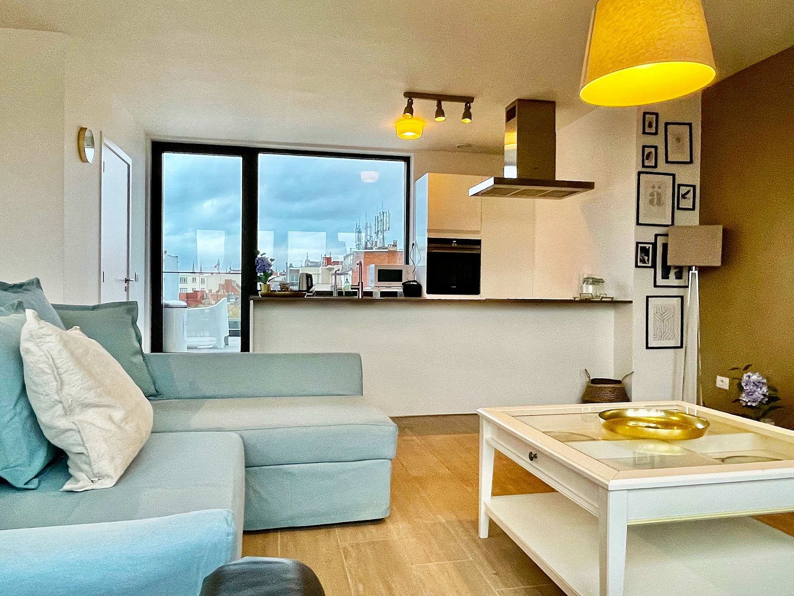 Guest house 040155 - Apartment Antwerp - Modern 2BR Penthouse Near Diamond District by OneLuxStay