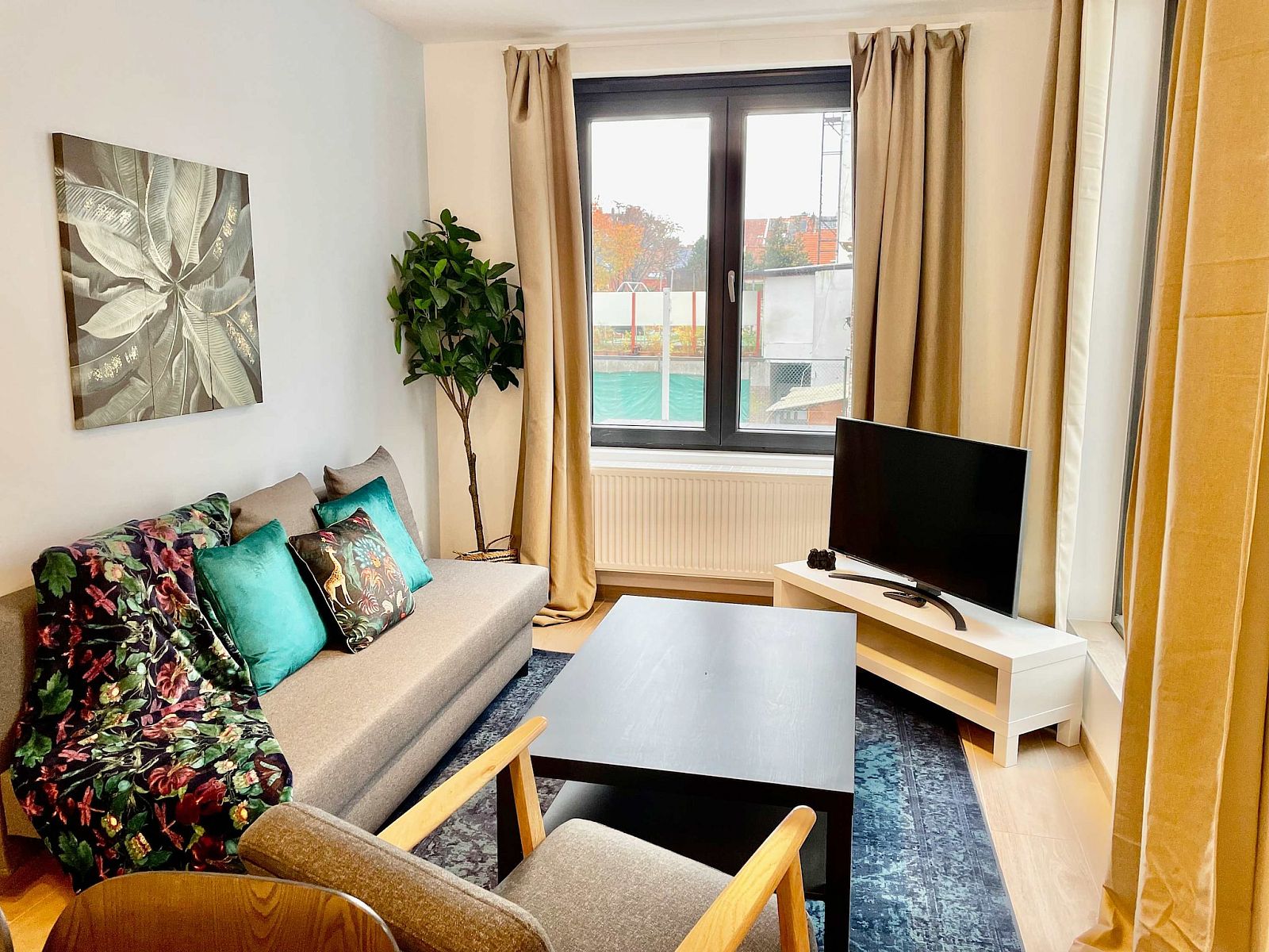 Guest house 040158 - Apartment Antwerp - Luxury 2BR 1BA Near Fashion District by OneLuxStay