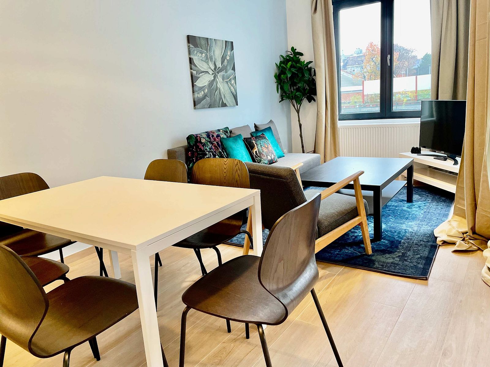 Guest house 040158 - Apartment Antwerp - Luxury 2BR 1BA Near Fashion District by OneLuxStay