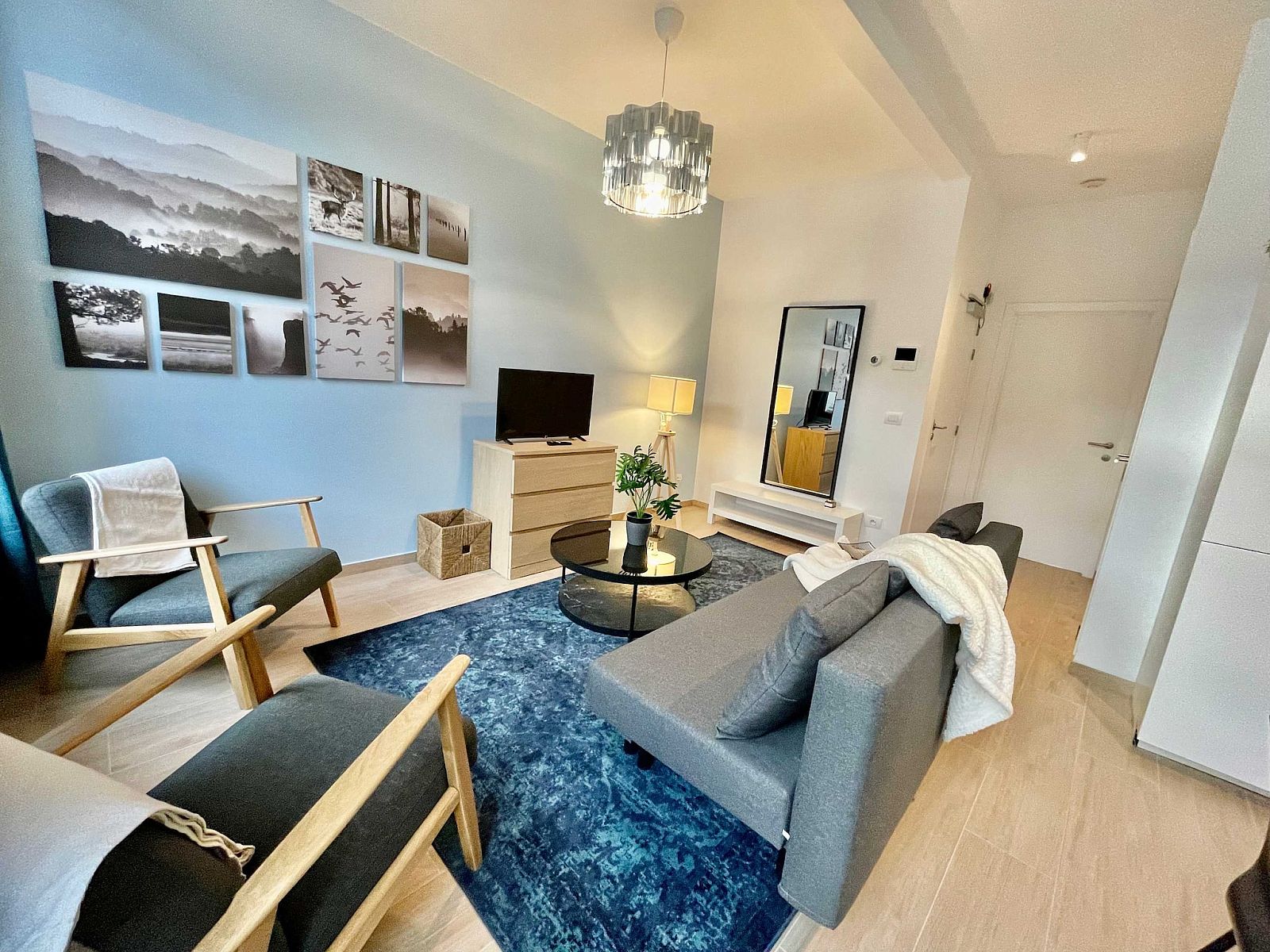 Guest house 040159 - Apartment Antwerp - Luxury Dlx 1BR Near Fashion District by OneLuxStay