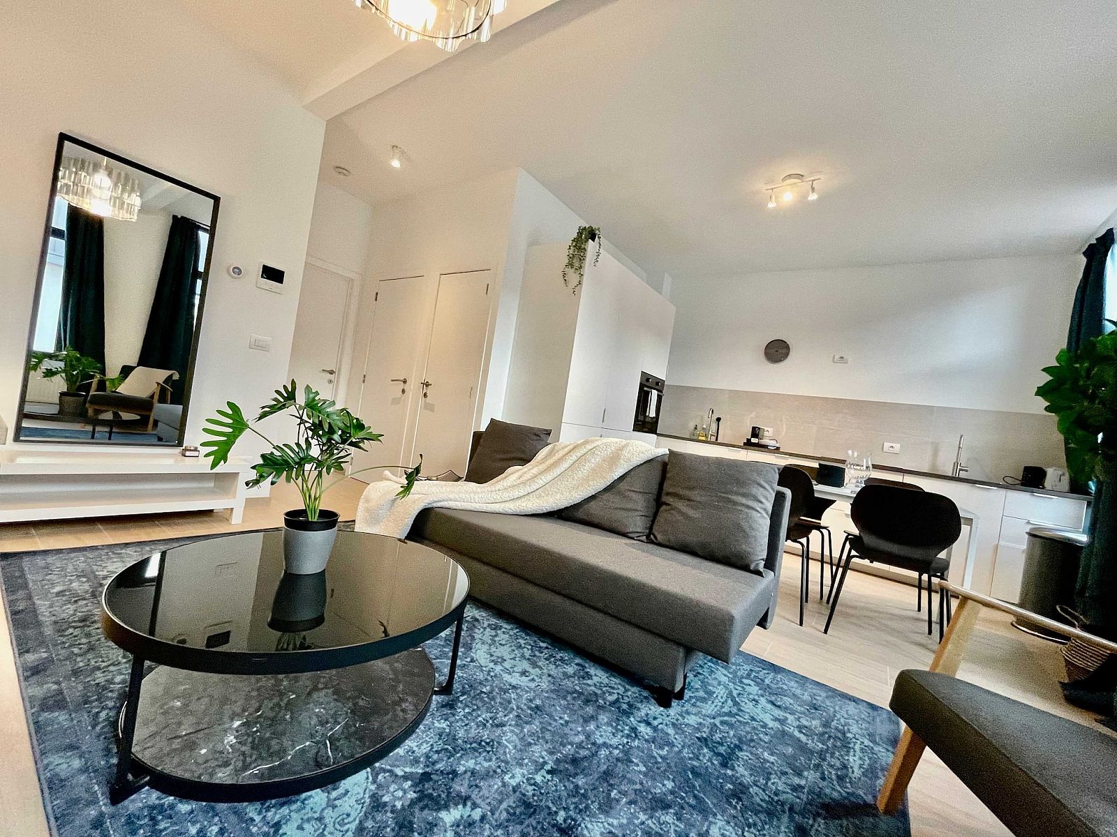 Guest house 040159 - Apartment Antwerp - Luxury Dlx 1BR Near Fashion District by OneLuxStay