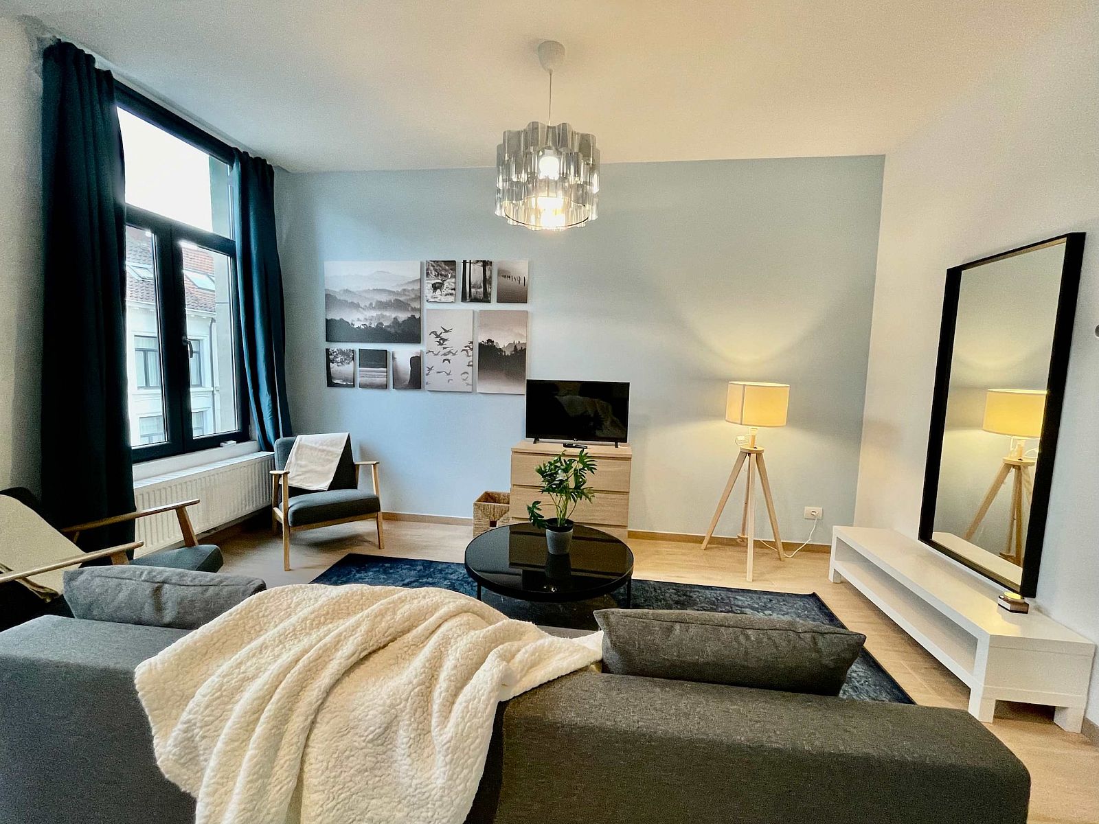 Guest house 040159 - Apartment Antwerp - Luxury Dlx 1BR Near Fashion District by OneLuxStay