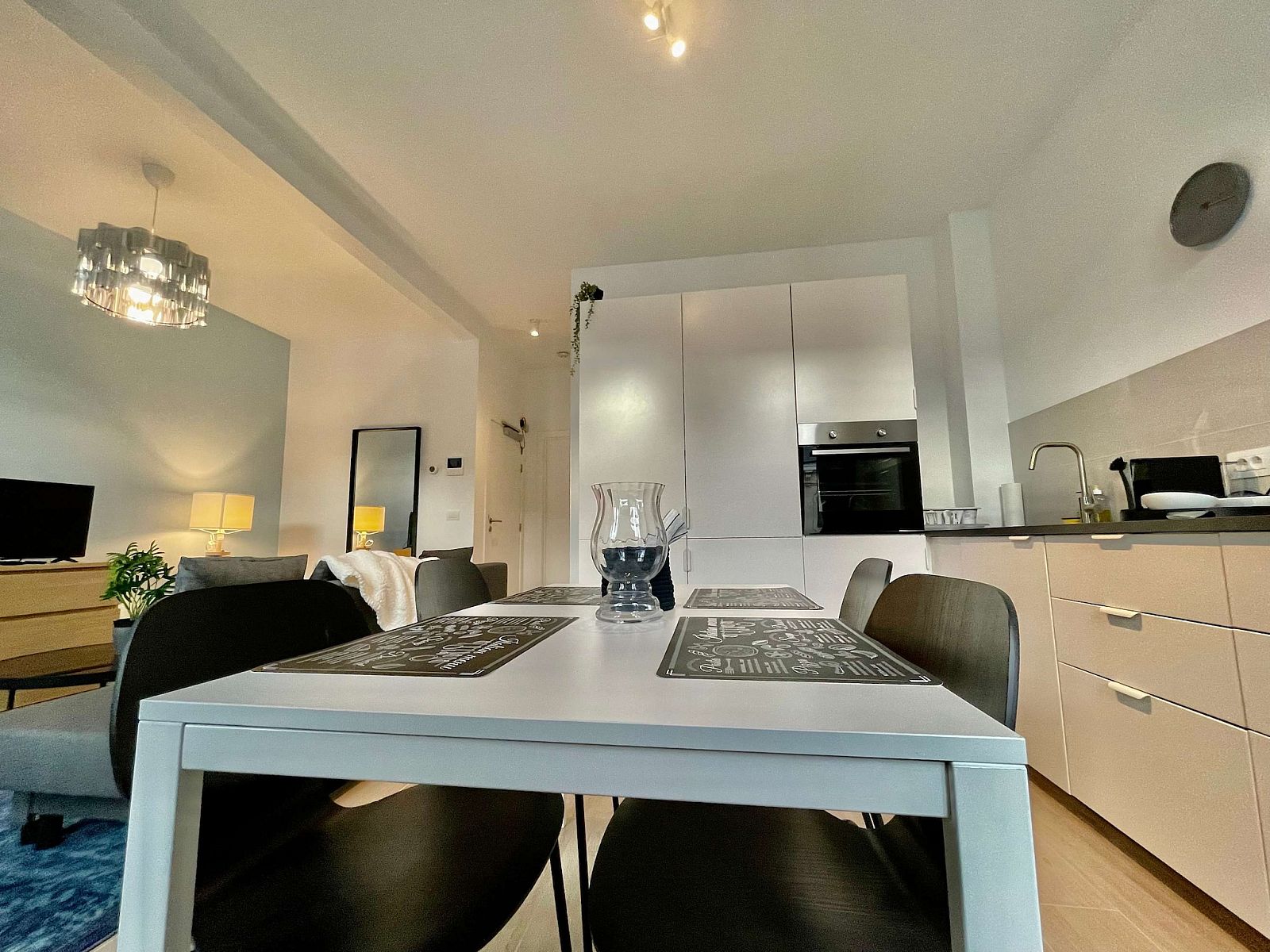 Guest house 040159 - Apartment Antwerp - Luxury Dlx 1BR Near Fashion District by OneLuxStay
