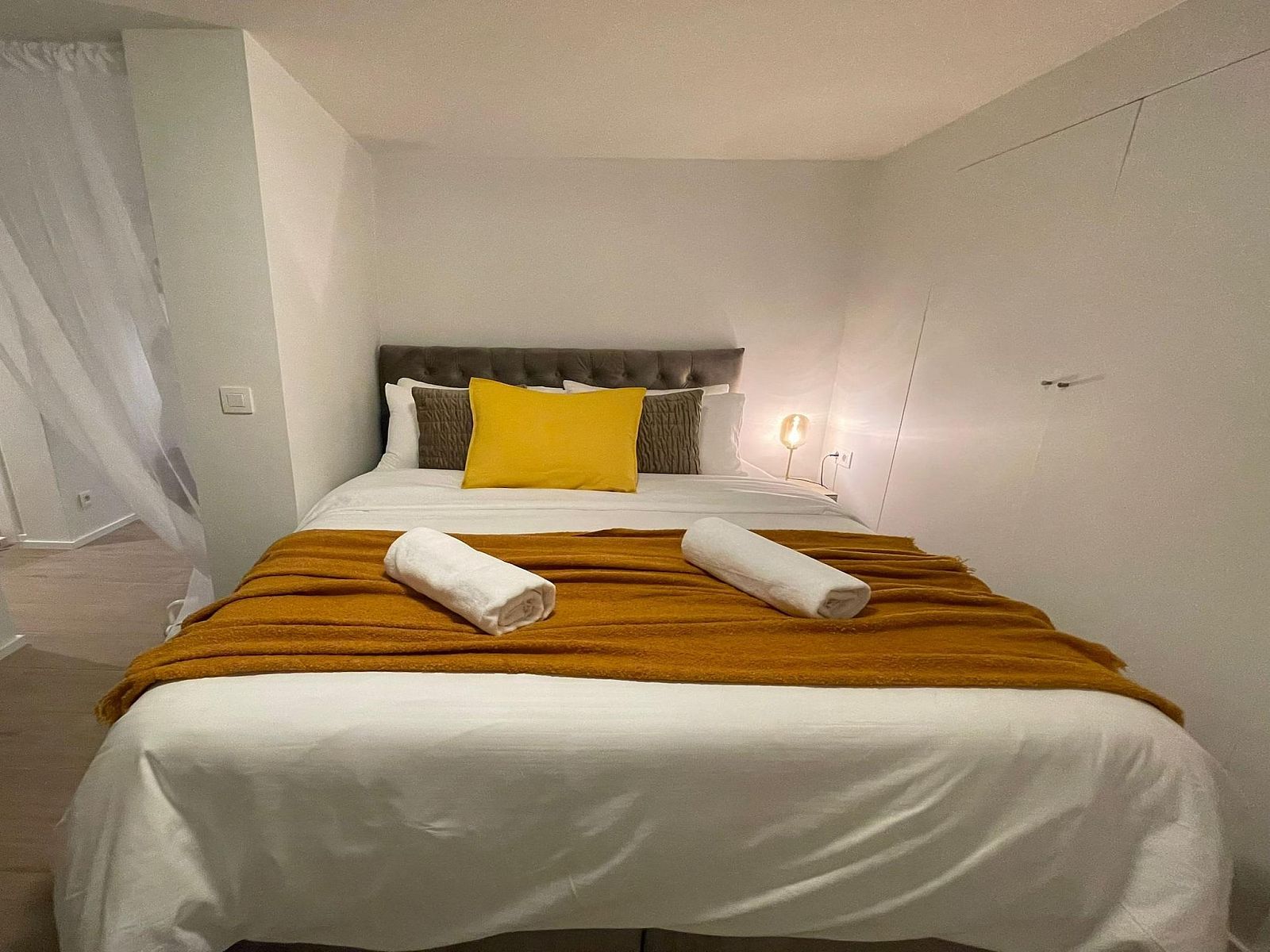 Guest house 040162 - Apartment Antwerp - One Lux Stay Near Antwerp Central - Studio Apartment