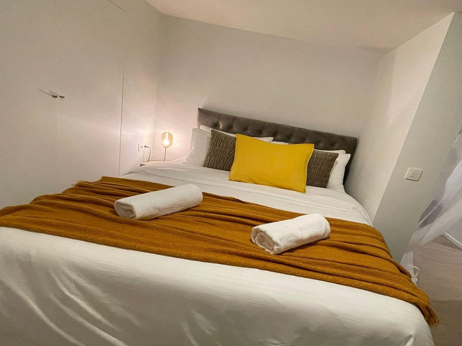 Guest house 040162 - Apartment Antwerp - One Lux Stay Near Antwerp Central - Studio Apartment