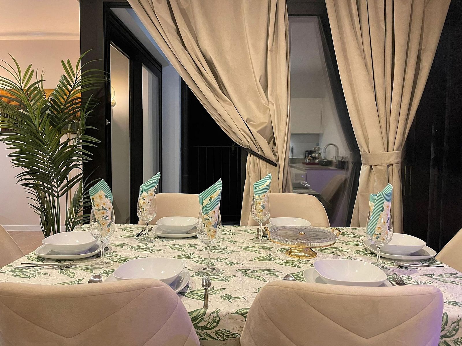 Guest house 040164 - Apartment Antwerp - One Lux Stay 3BR / 2BA Antwerp near Central Station