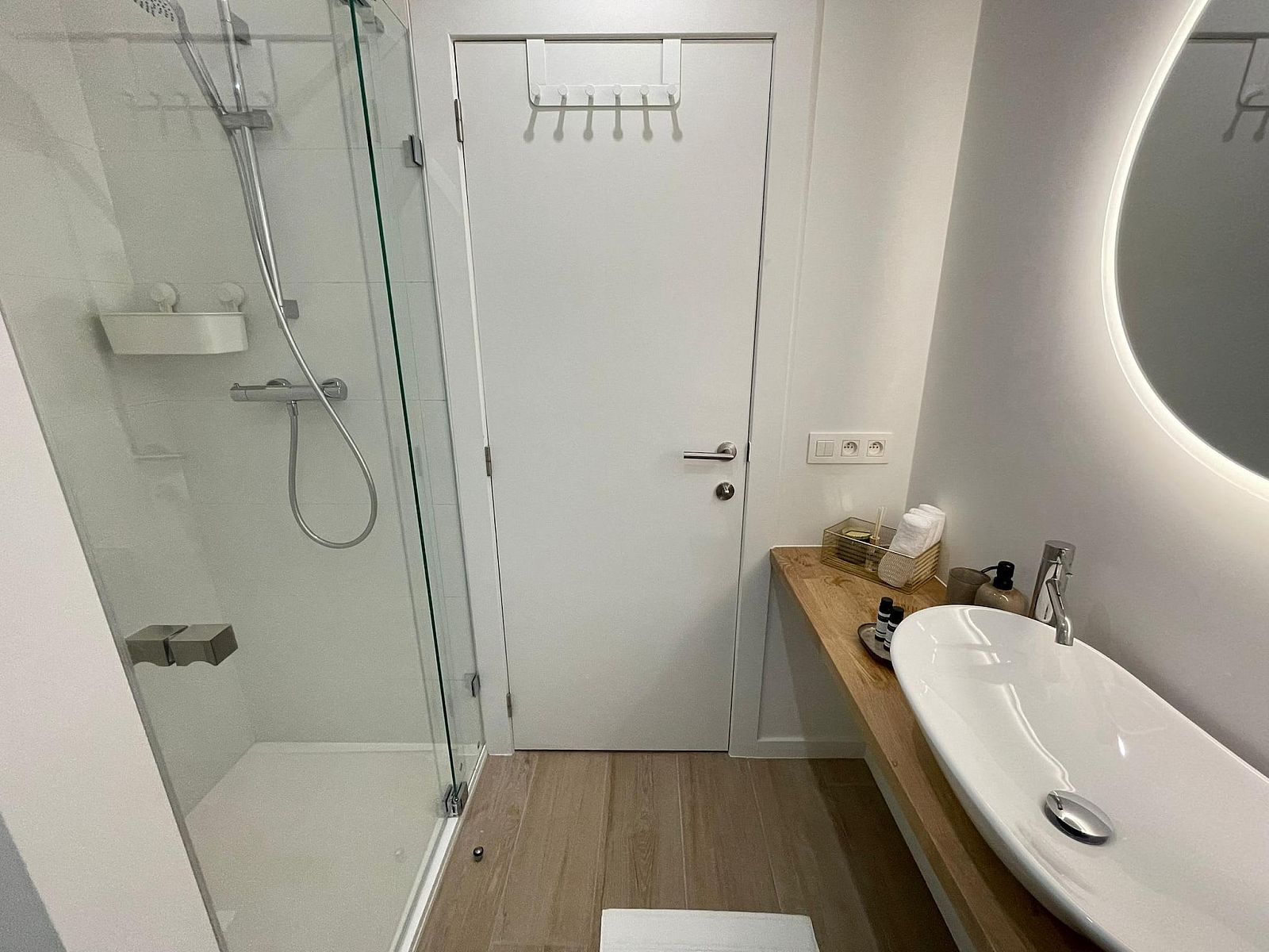 Guest house 040164 - Apartment Antwerp - One Lux Stay 3BR / 2BA Antwerp near Central Station