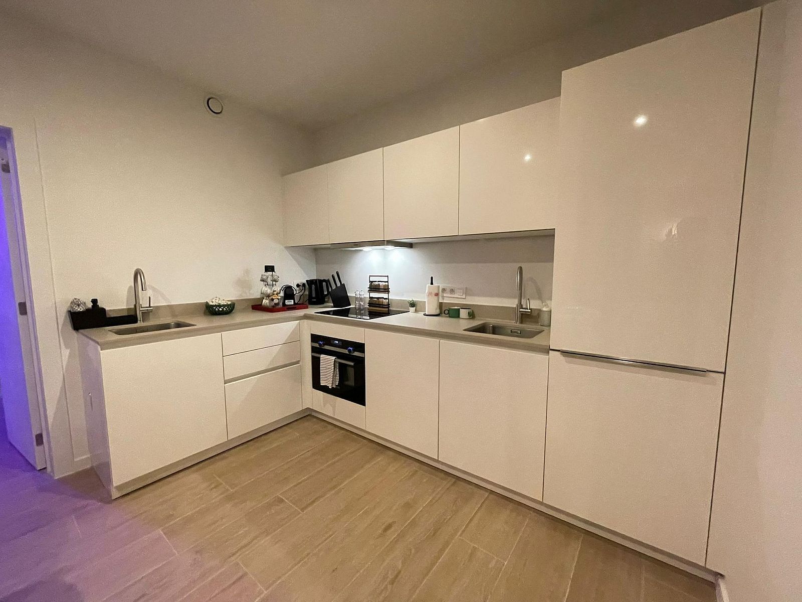 Guest house 040167 - Apartment Antwerp - One Lux Stay 3BR / 2BA Antwerp near Central Station