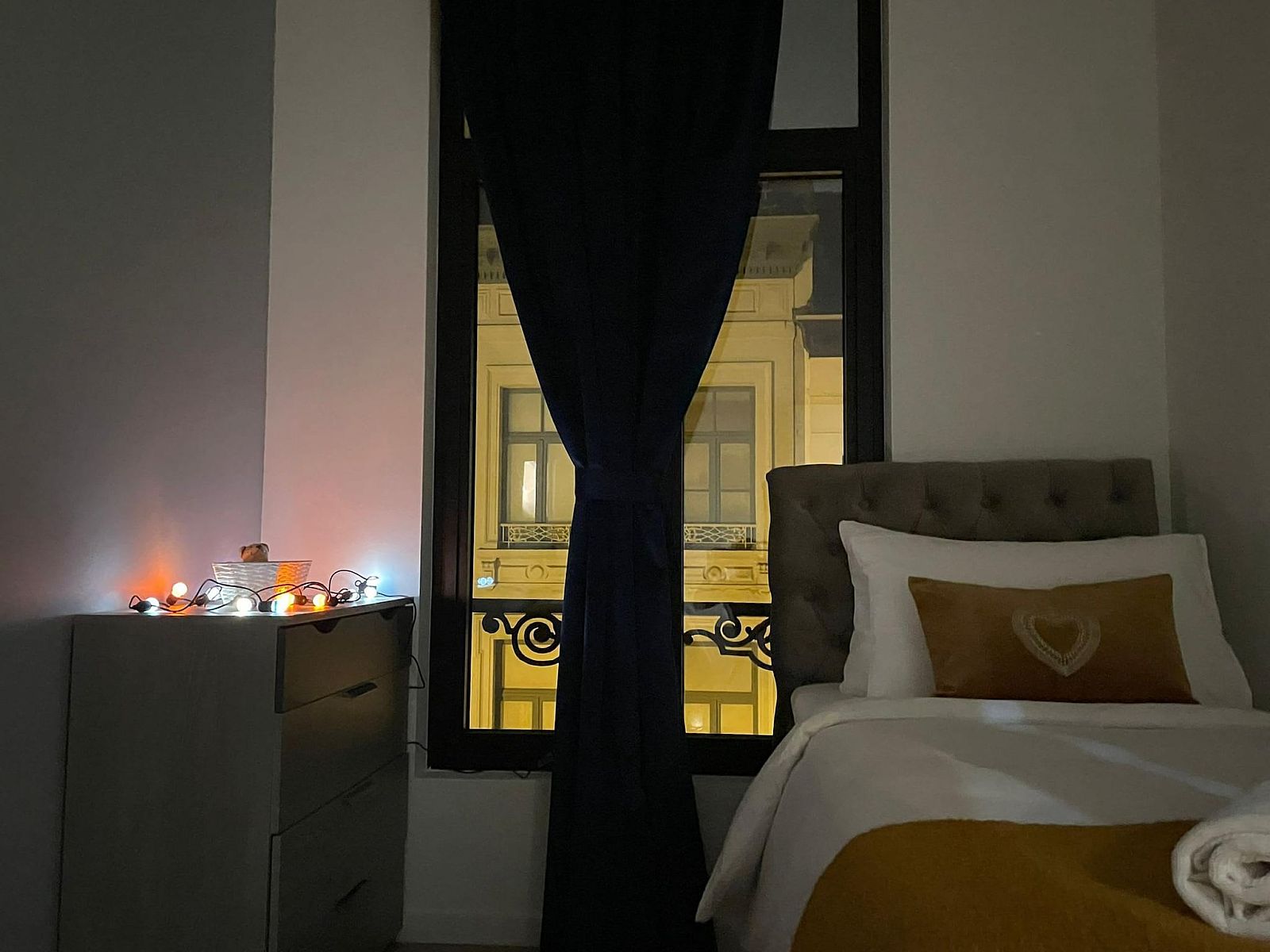 Guest house 040167 - Apartment Antwerp - One Lux Stay 3BR / 2BA Antwerp near Central Station