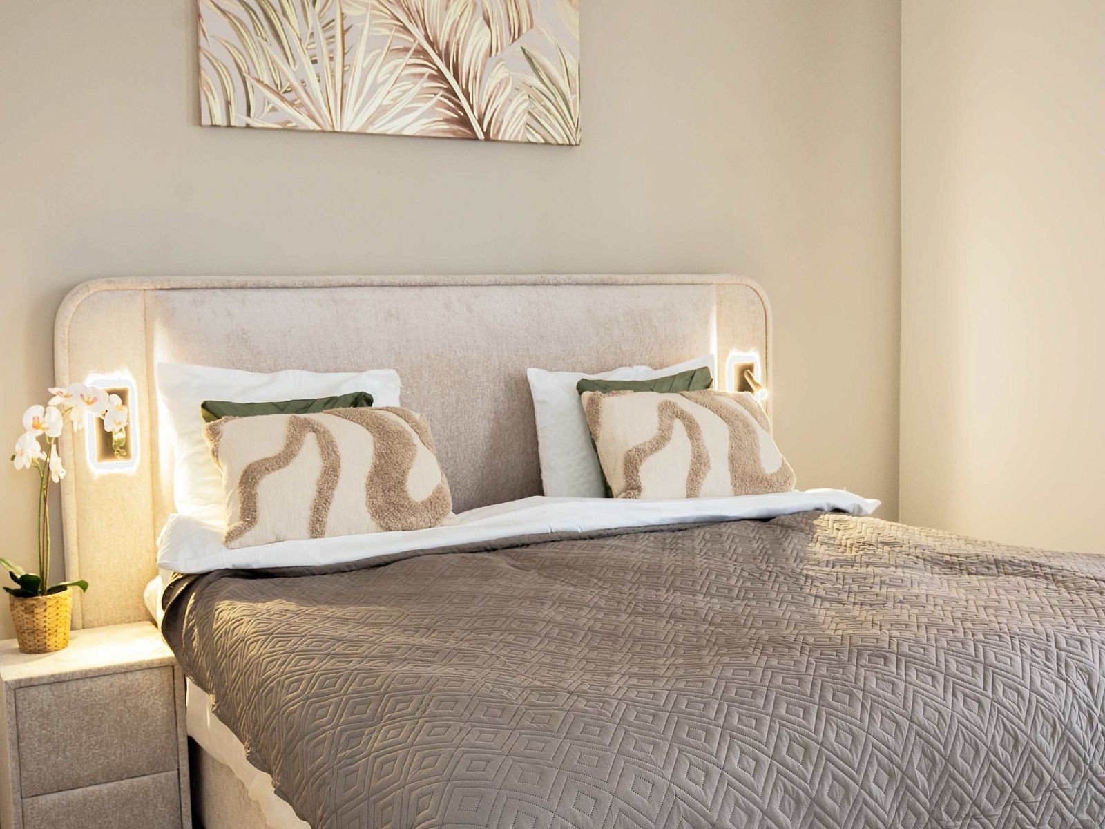 Guest house 040169 - Apartment Antwerp - One Lux Stay 31B25B Antwerp near Central Station