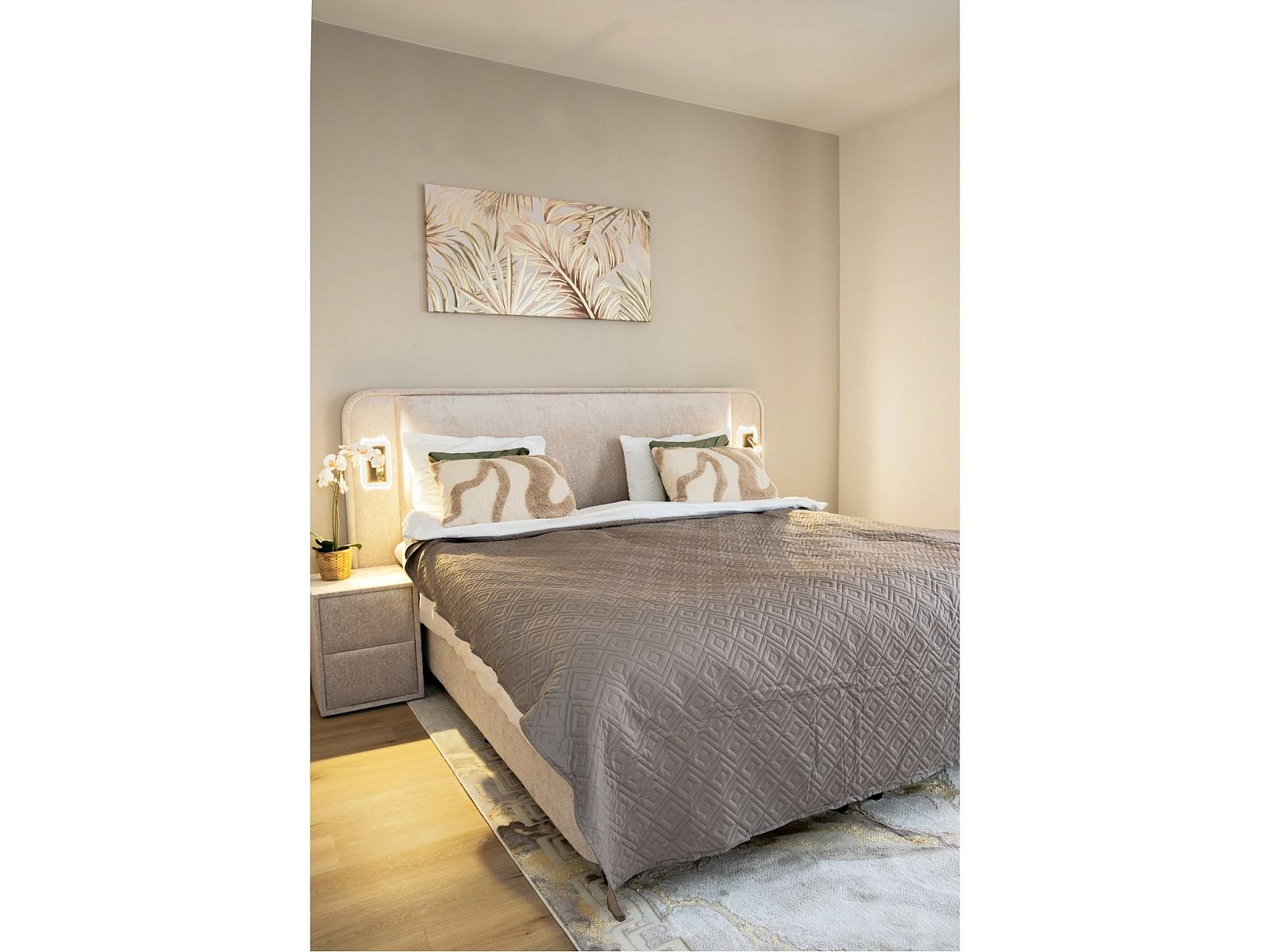 Guest house 040169 - Apartment Antwerp - One Lux Stay 31B25B Antwerp near Central Station