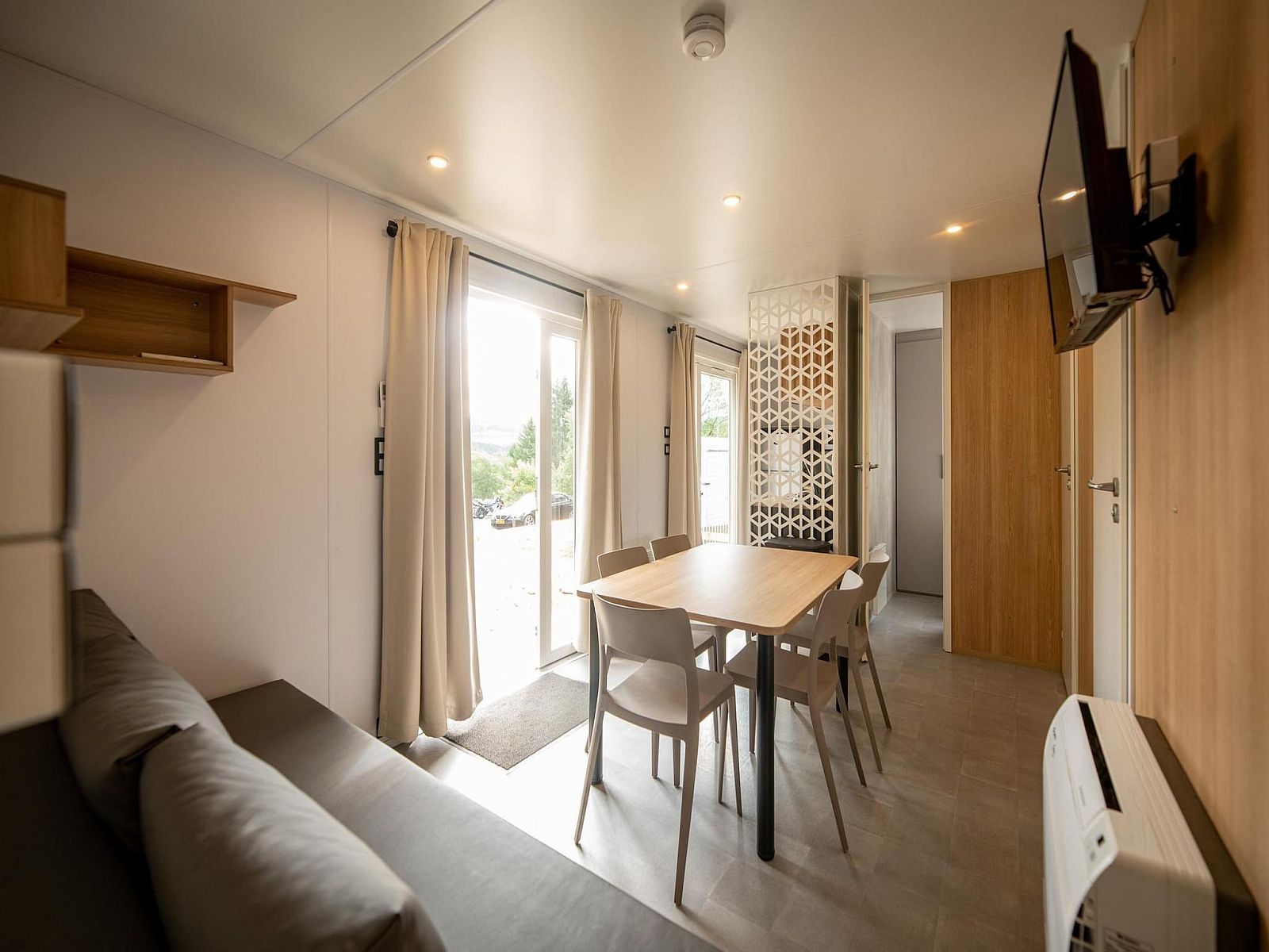 Guest house 042407 - Fixed travel trailer Antwerp - Grande Large