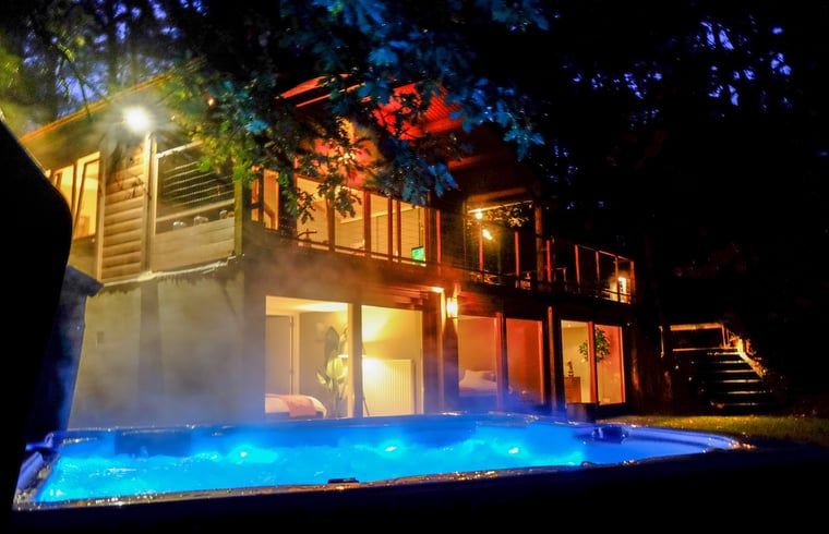 Guest house 048007 - Holiday property Antwerp - Huisje in Wechelderzande