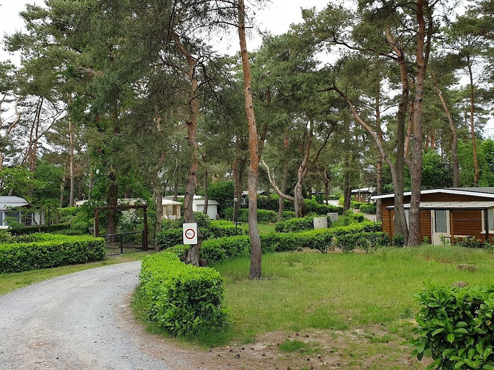 Guest house 048615 - Chalet Antwerp - L'Ecureuil