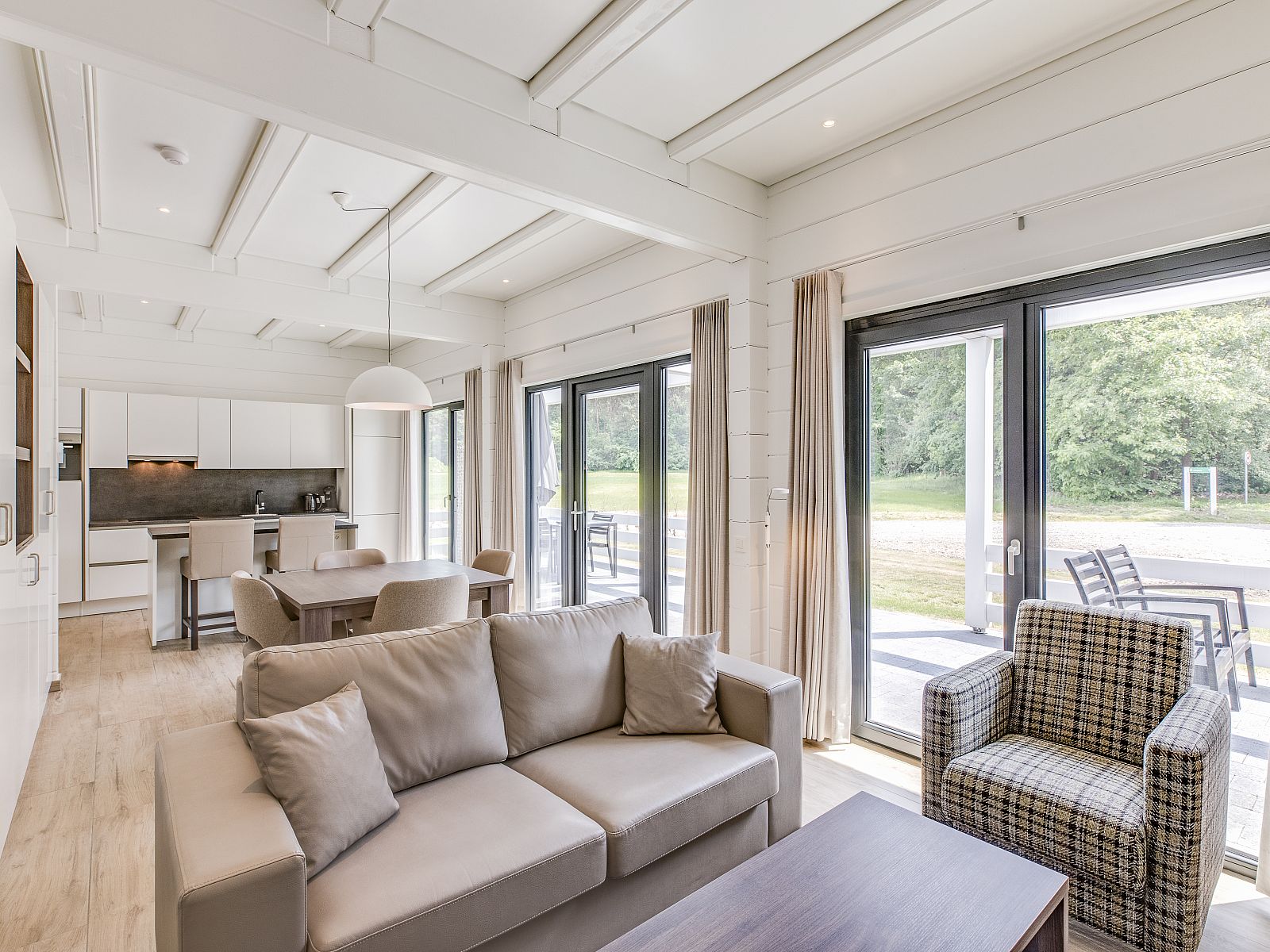 Verblijf 0547144 - Bungalow Limburg - Mooi Zutendaal | 4-persoons villa | 4CE1