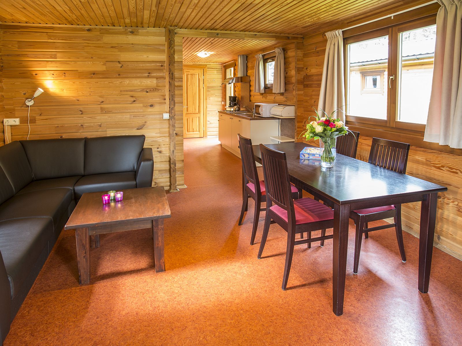 Verblijf 0547162 - Vakantiewoning Limburg - Mooi Zutendaal | 4-persoons chalet | 4B1