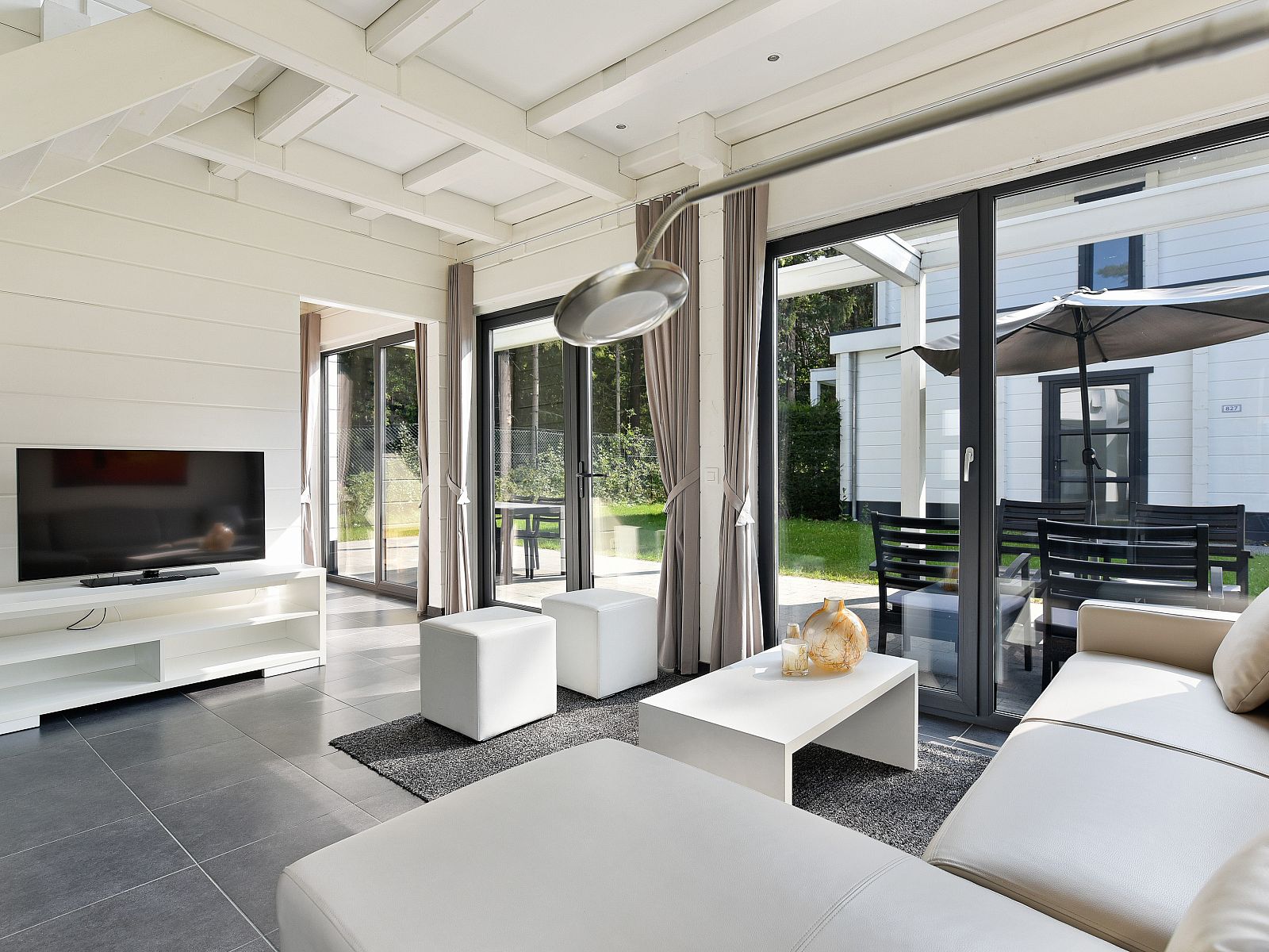 Verblijf 0547176 - Bungalow Limburg - Mooi Zutendaal | 4-persoons wellnessvilla | 4L