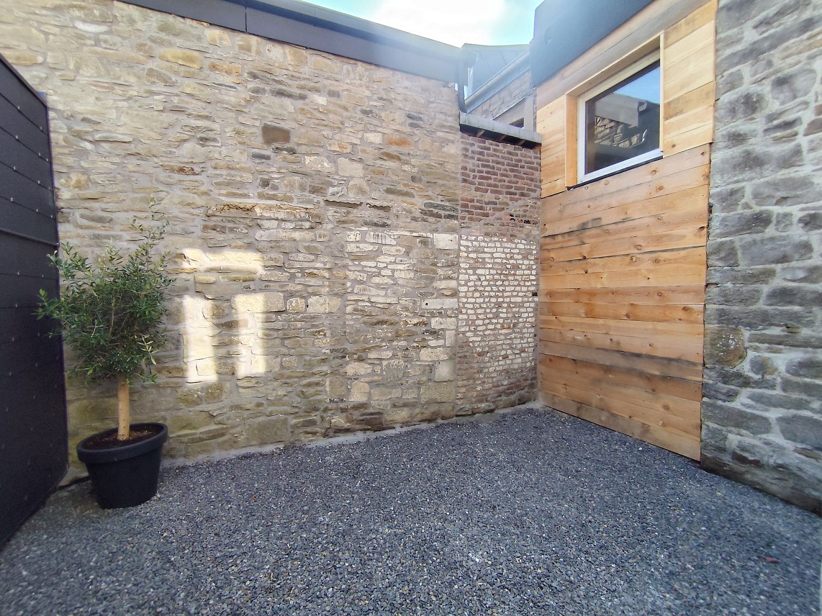Guest house 060505 - Holiday property Liege - Vrijstaande woning in Sprimont