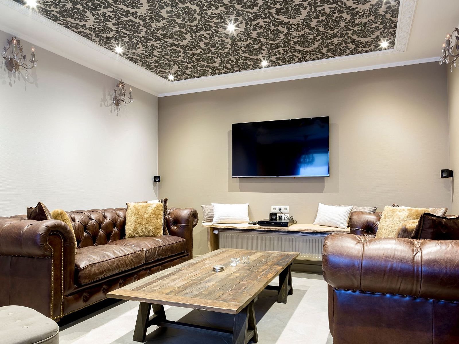 Guest house 061627 - Holiday property Liege - Vakantiehuis Villa "Marie France" Wellness 9 Personen