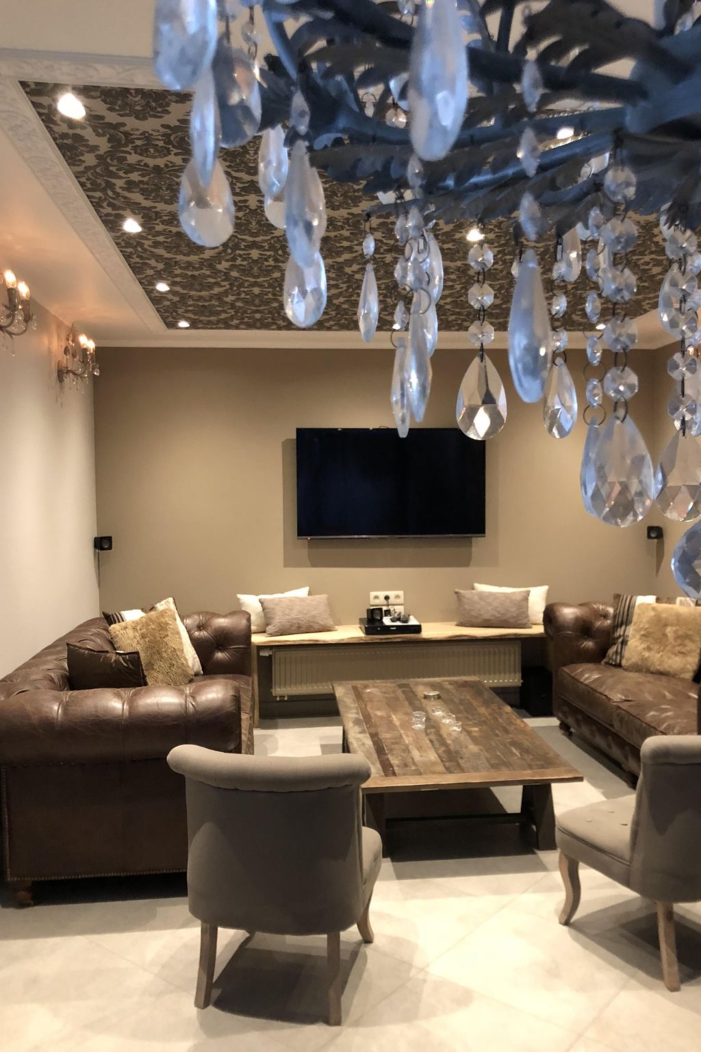 Guest house 061627 - Holiday property Liege - Vakantiehuis Villa "Marie France" Wellness 9 Personen