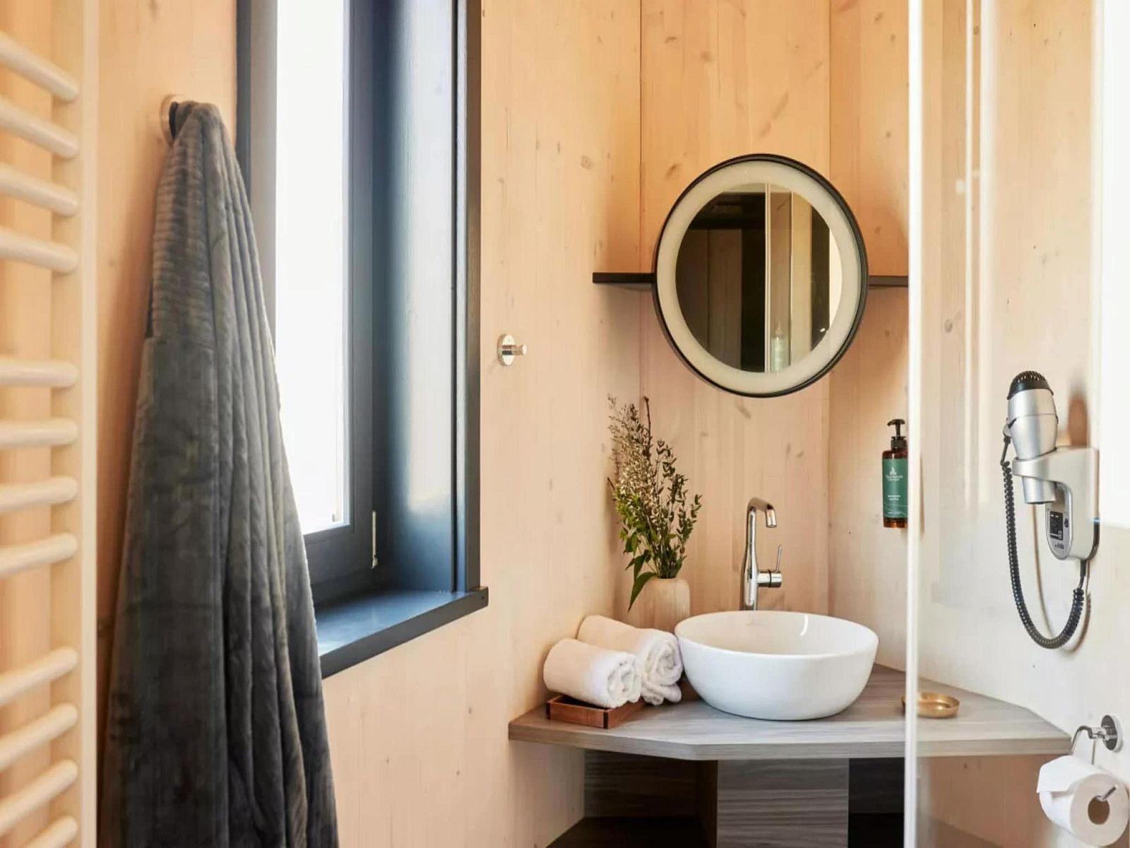 Guest house 07356100 - Chalet Hainaut - The Lodge by YourNature