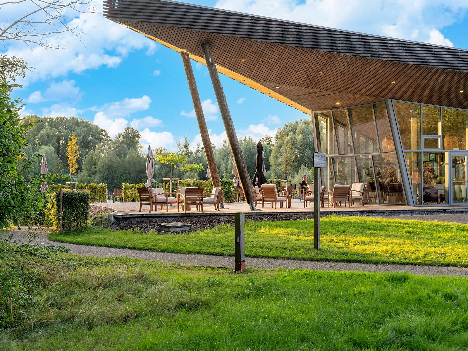 Unterkunft 07356131 - Ferienhaus Hennegau - The Lake House by YourNature