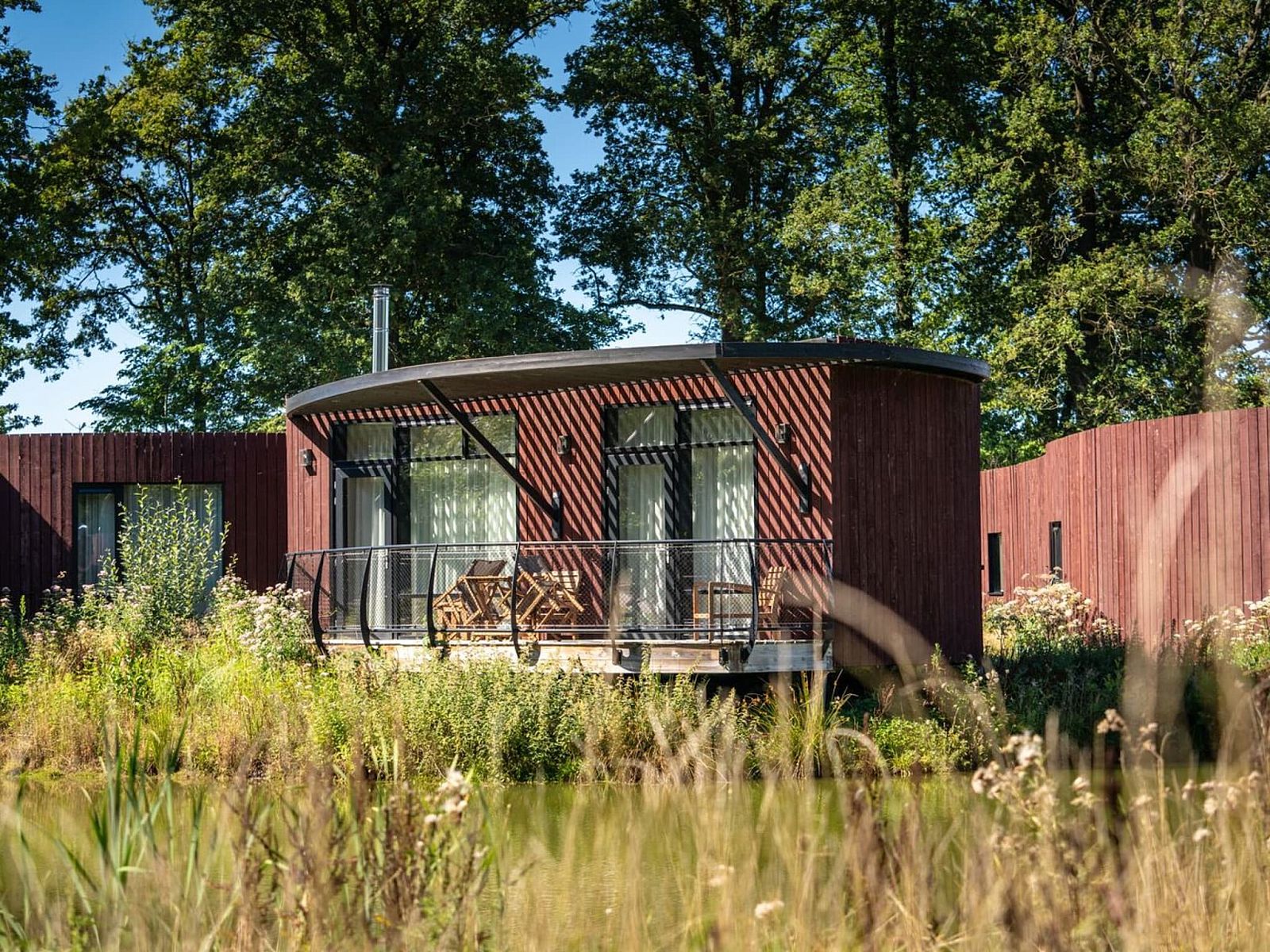 Unterkunft 07356182 - Bungalow Hennegau - The Leaf by YourNature