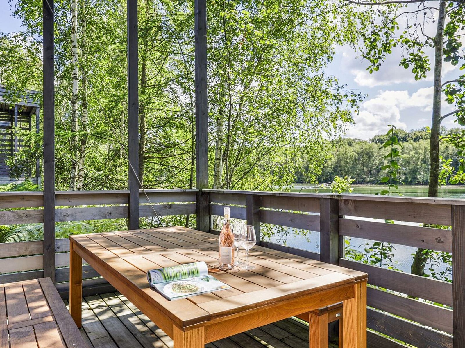 Unterkunft 0735622 - Ferienhaus Hennegau - The Large Lake House by YourNature