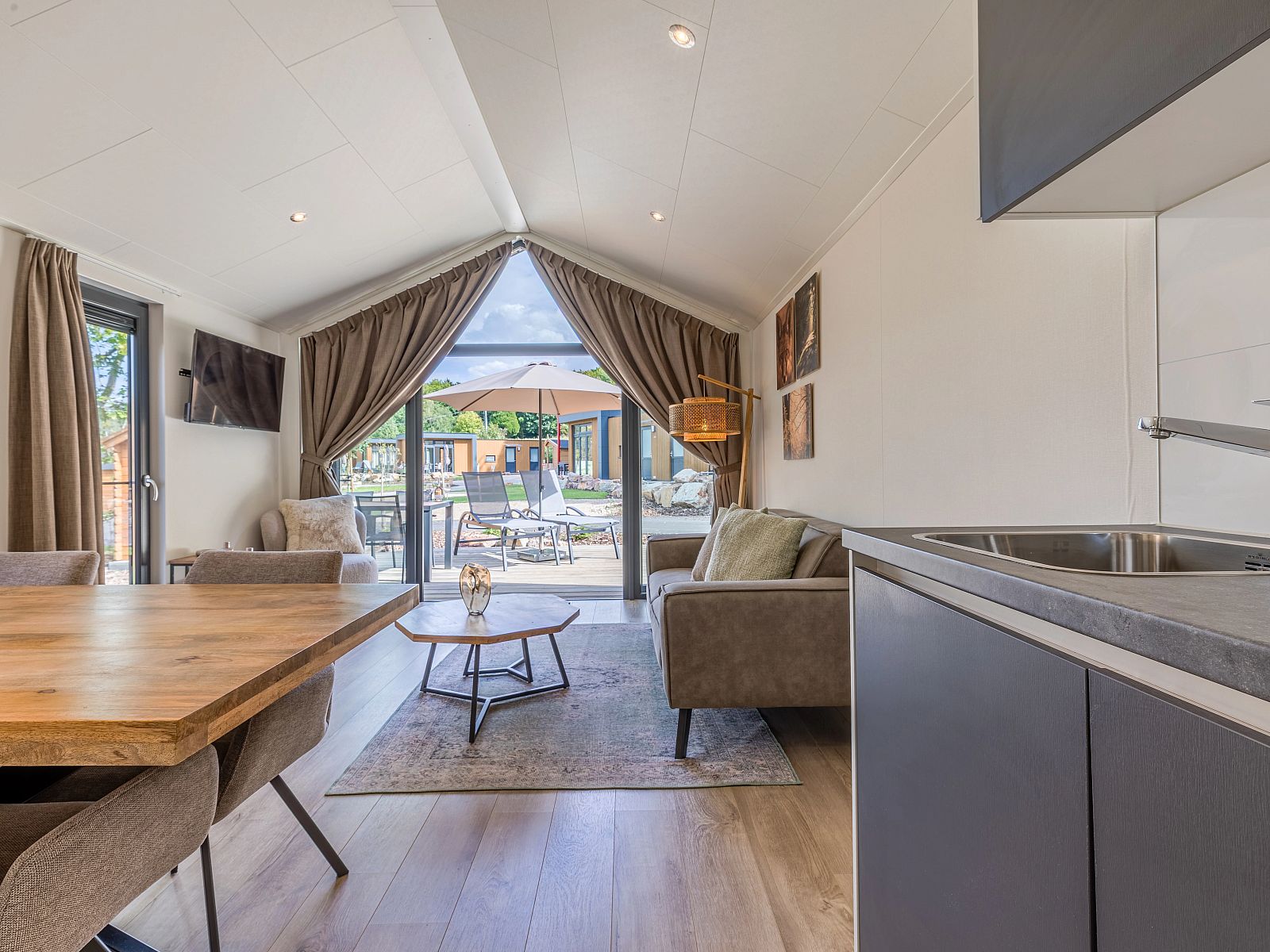 Guest house 082913 - Bungalow Namur - 4-6-persoons lodge | 6BE2