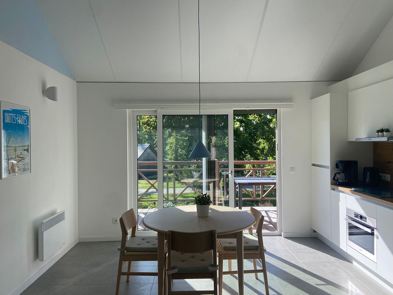 Unterkunft 084816 - Ferienhaus Namur - Vakantiehuis Modernes Chalet für 4 Personen in einem Waldpa