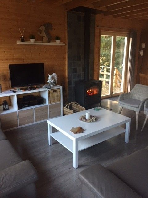 Gezellige woonkamer van Chalet Eikenblad in Durbuy, vakantiehuis in de Ardennen, Belgi.