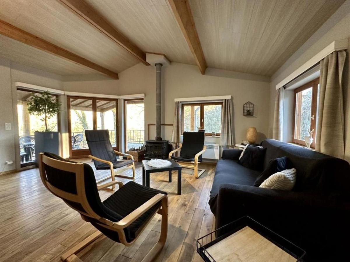 Guest house 0925582 - Chalet Luxembourg - Vue sur Ourthe