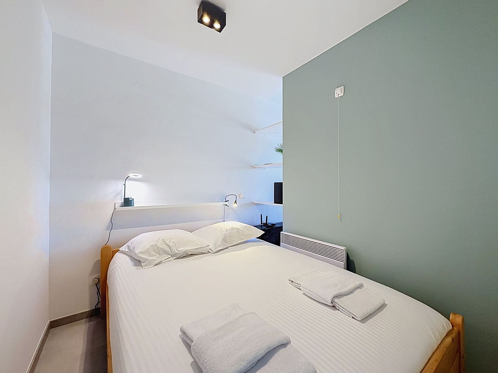 Guest house 1109140 - Apartment Belgian Coast - Appartement Deauville with pool & balcony