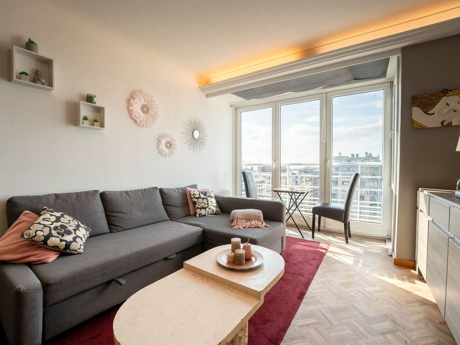 Cozy living room of Apartment Ravenna in Middelkerke, Belgian coast, with a beautiful view and modern decor.
