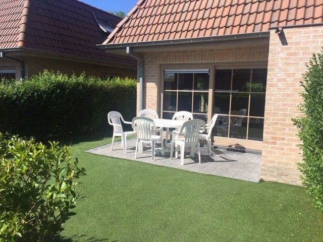 Genieen Sie die sonnige Terrasse des Ferienhauses PAPAVER - LD 384744 in Adinkerke, De Panne an der belgischen Kste.
